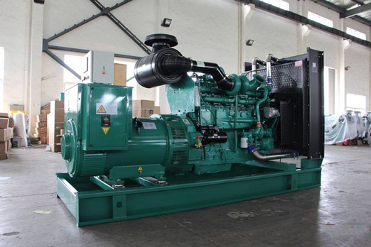 黔西320kw康明斯柴油发电车出租组图片 黔西320kw康明斯柴油发电车出租组图片