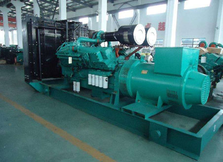 黔西800kw康明斯柴油发电机组图片 黔西800kw康明斯柴油发电机组图片